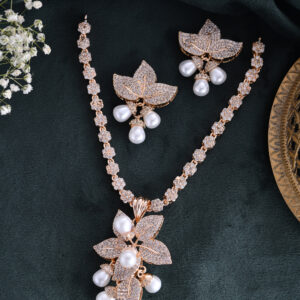 Floral Pearl Radiance